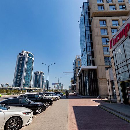 Raisson Aparthotel H346 Хан Шатыр Астана Екстериор снимка